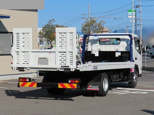 三菱ふそうキャンターセーフティローダー小型（2t・3t）[写真02]