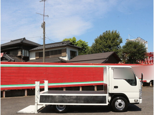 いすゞエルフ平ボディ小型（2t・3t）[写真14]