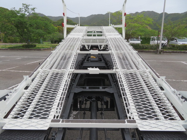日野デュトロキャリアカー小型（2t・3t）[写真24]