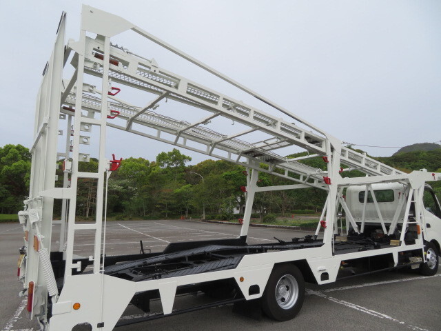 日野デュトロキャリアカー小型（2t・3t）[写真31]