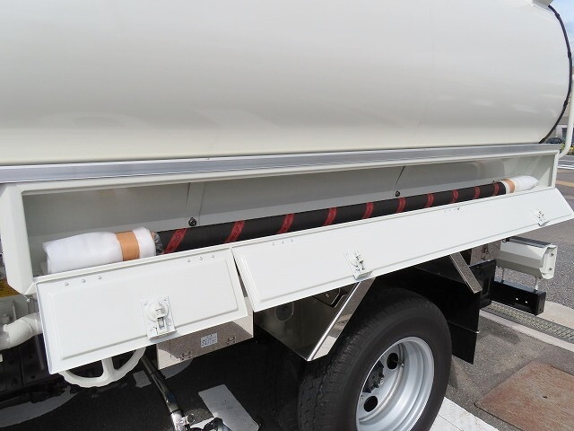 トヨタトヨエースタンク車（タンクローリー）小型（2t・3t）[写真18]