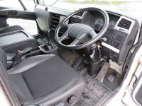 三菱ふそうファイター家畜運搬車中型（4t）[写真16]