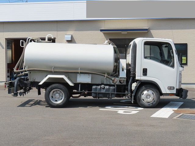 いすゞエルフ散水車小型（2t・3t）[写真04]