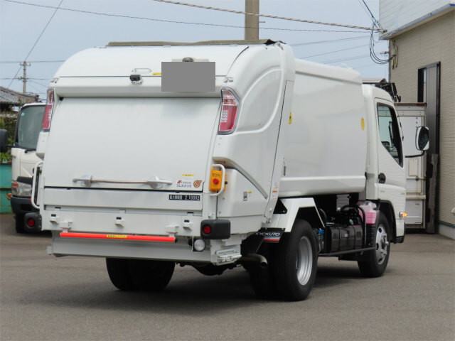 三菱ふそうキャンターパッカー車（塵芥車）小型（2t・3t）[写真02]