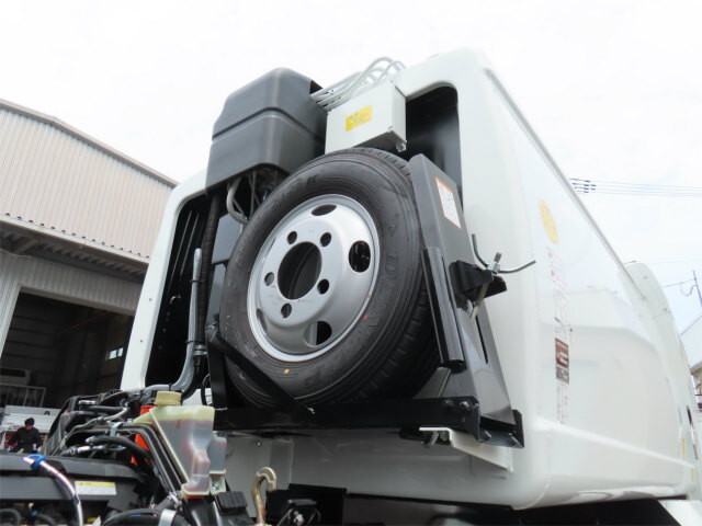 三菱ふそうキャンターパッカー車（塵芥車）小型（2t・3t）[写真26]