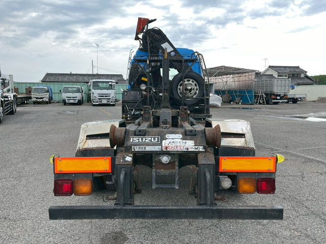 いすゞフォワードコンテナ専用車中型（4t）[写真19]