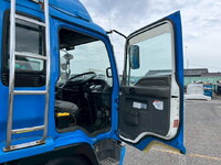 いすゞフォワードコンテナ専用車中型（4t）[写真35]