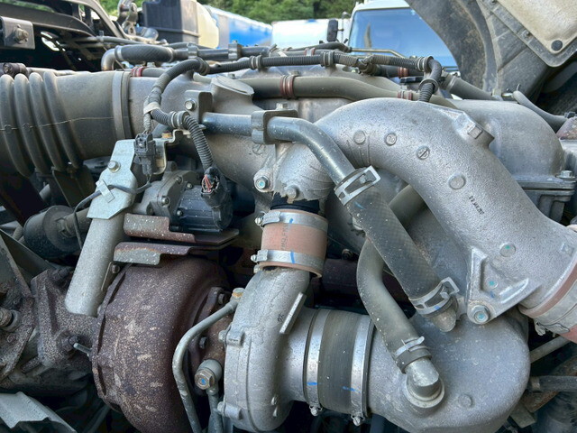 いすゞギガダンプ大型（10t）[写真27]