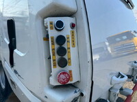 日野デュトロパッカー車（塵芥車）小型（2t・3t）[写真11]