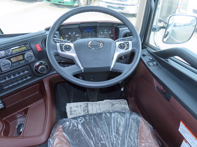 日野プロフィア冷凍車（冷蔵車）大型（10t）[写真21]