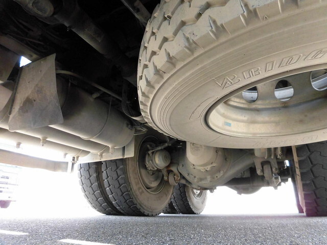 いすゞギガダンプ大型（10t）[写真15]