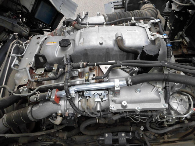 いすゞギガダンプ大型（10t）[写真28]
