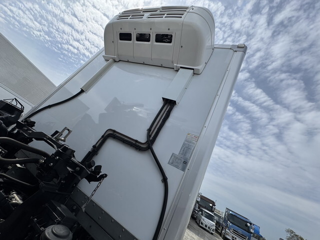 日野レンジャー冷凍車（冷蔵車）中型（4t）[写真16]