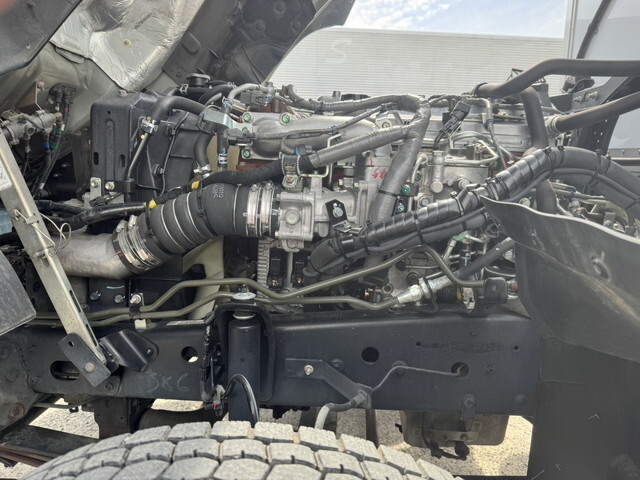 日野レンジャー冷凍車（冷蔵車）中型（4t）[写真18]