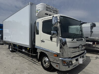 日野レンジャー冷凍車（冷蔵車）中型（4t）[写真01]