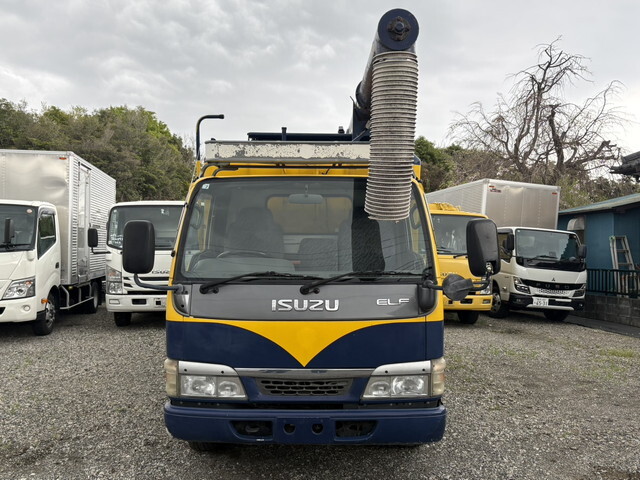 いすゞエルフバルク車（粉粒体運搬車）小型（2t・3t）[写真05]