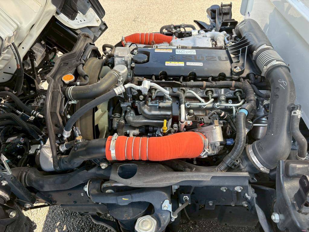 いすゞエルフダンプ小型（2t・3t）[写真16]