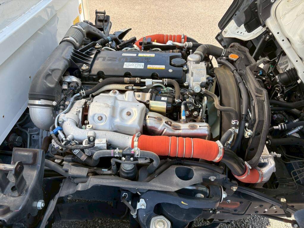 いすゞエルフダンプ小型（2t・3t）[写真17]