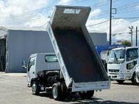 いすゞエルフダンプ小型（2t・3t）[写真10]