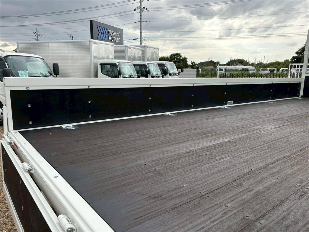 日野レンジャークレーン4段中型（4t）[写真09]