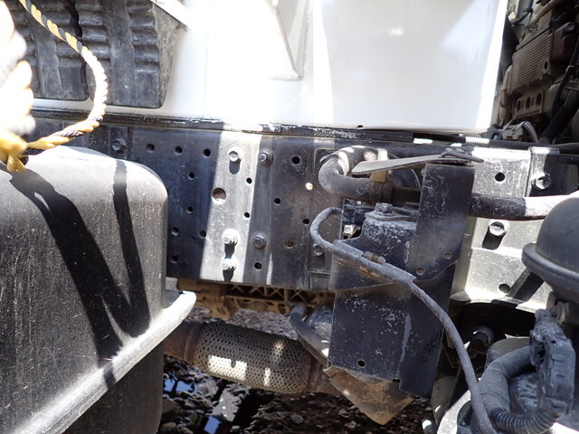 いすゞエルフ散水車小型（2t・3t）[写真21]