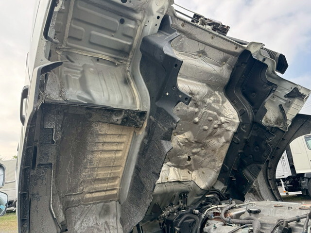 日野レンジャーアルミウイング中型（4t）[写真36]