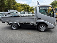 トヨタダイナ平ボディ小型（2t・3t）[写真08]
