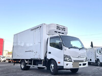 日野デュトロ冷凍車（冷蔵車）小型（2t・3t）[写真01]
