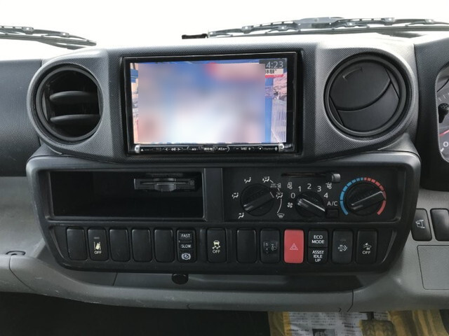 日野デュトロダンプ小型（2t・3t）[写真12]