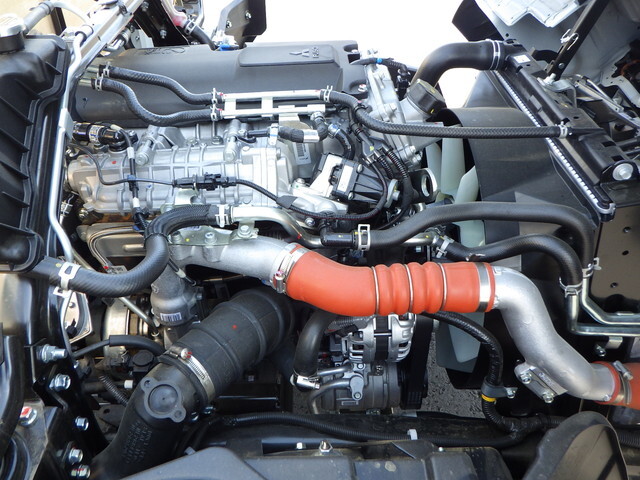 三菱ふそうキャンター平ボディ小型（2t・3t）[写真15]