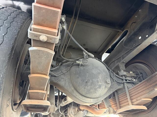 いすゞエルフパッカー車（塵芥車）小型（2t・3t）[写真21]