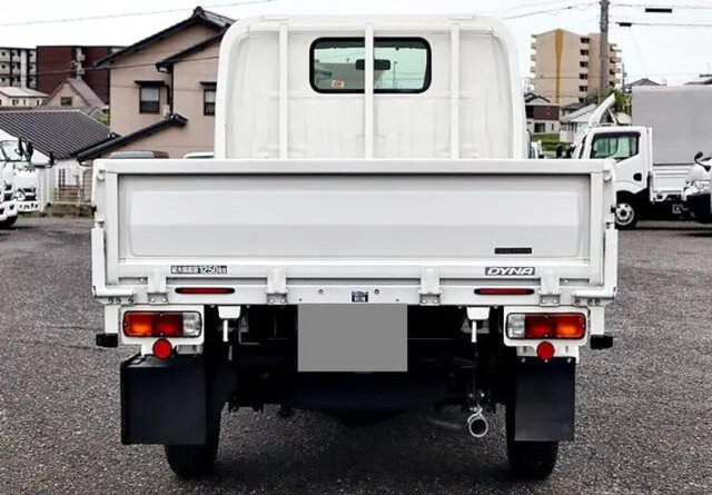 トヨタダイナ平ボディ小型（2t・3t）[写真06]