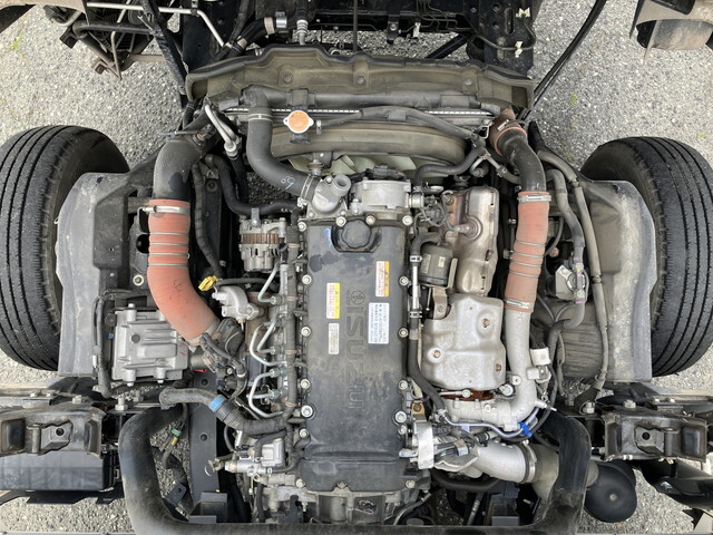 いすゞエルフアルミバン小型（2t・3t）[写真26]