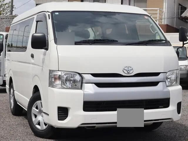 トヨタハイエースその他の形状小型（2t・3t）[写真01]