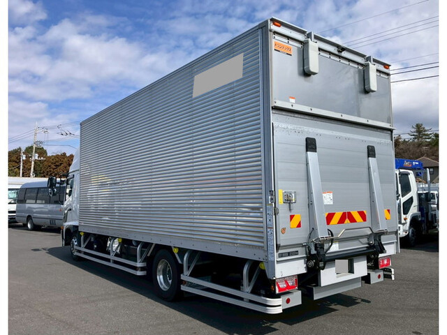 日野レンジャーアルミバン中型（4t）[写真02]