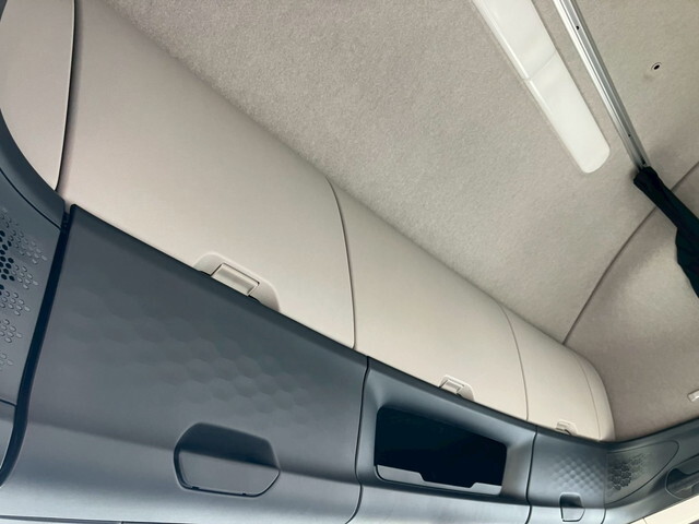 三菱ふそうスーパーグレートトレーラーヘッド（トラクターヘッド）大型（10t）[写真24]