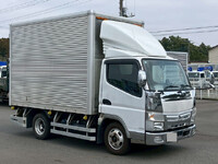 三菱ふそうキャンターアルミバン小型（2t・3t）[写真01]