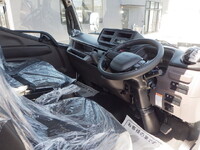 三菱ふそうキャンター平ボディ小型（2t・3t）[写真25]