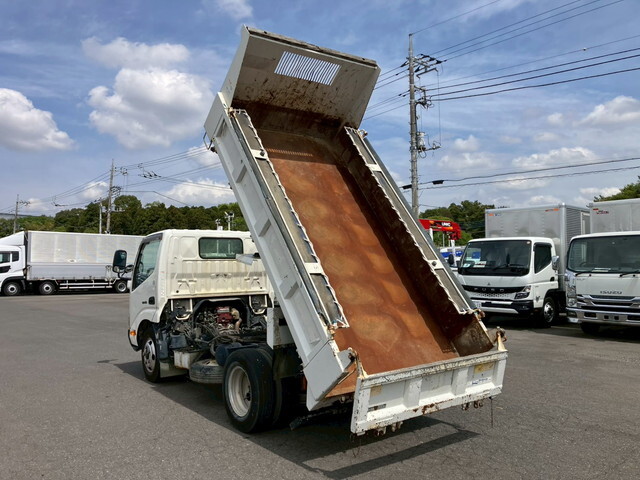 日野デュトロローダーダンプ小型（2t・3t）[写真02]