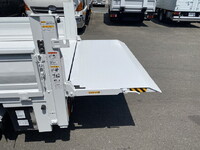 マツダタイタン平ボディ小型（2t・3t）[写真09]