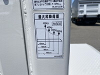 日野デュトロ平ボディ小型（2t・3t）[写真11]