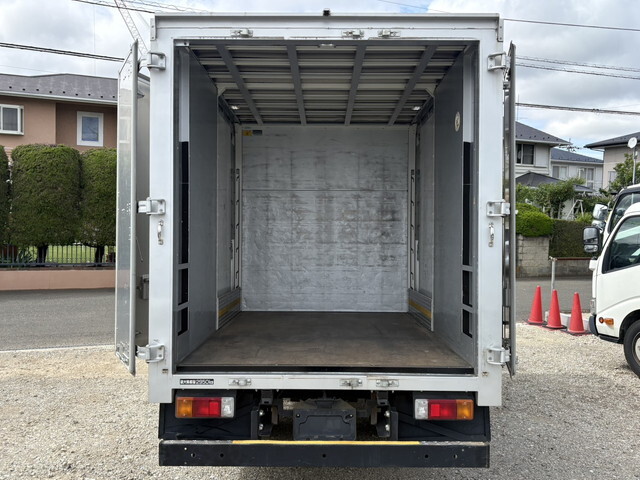 日野デュトロボトルバン小型（2t・3t）[写真12]