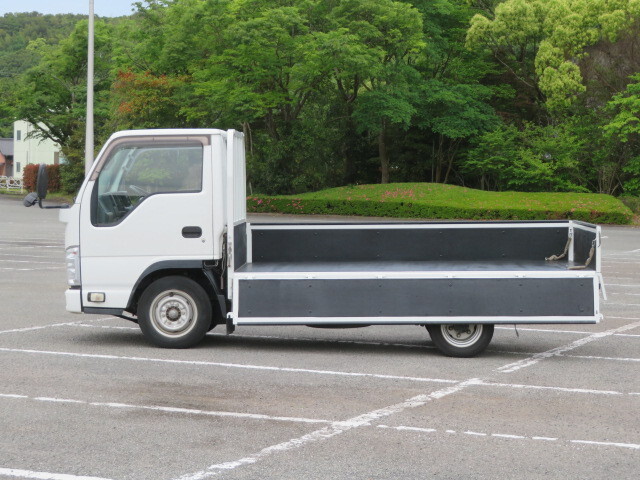 いすゞエルフ平ボディ小型（2t・3t）[写真09]