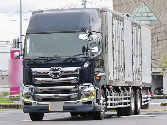 日野プロフィア冷凍車（冷蔵車）大型（10t）[写真01]