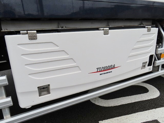 日野プロフィア冷凍車（冷蔵車）大型（10t）[写真27]