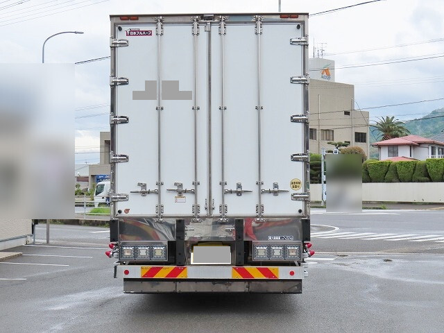 日野プロフィア冷凍車（冷蔵車）大型（10t）[写真07]