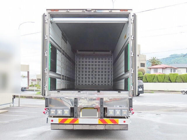 日野プロフィア冷凍車（冷蔵車）大型（10t）[写真08]