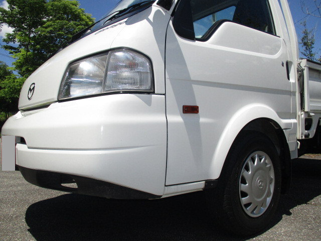 マツダボンゴ平ボディ小型（2t・3t）[写真11]