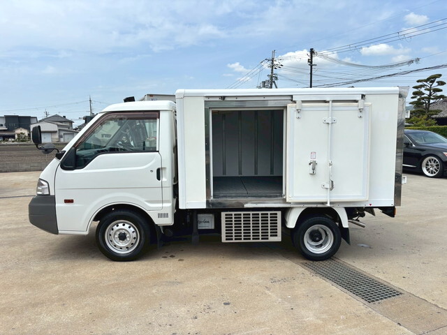 マツダボンゴ冷凍車（冷蔵車）小型（2t・3t）[写真09]