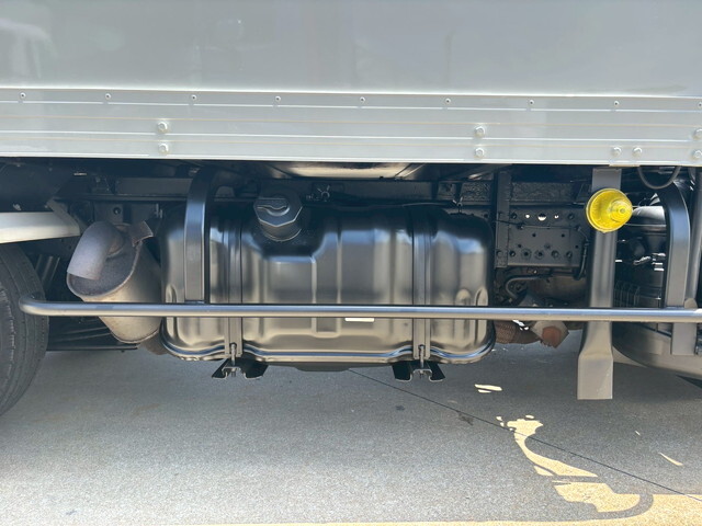 マツダタイタン冷凍車（冷蔵車）小型（2t・3t）[写真14]